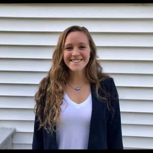 Meet your Posher, Heidi